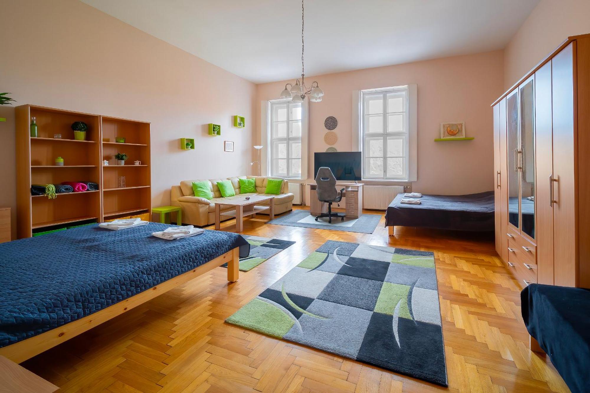 Tomka Apartman Szeged Exterior photo